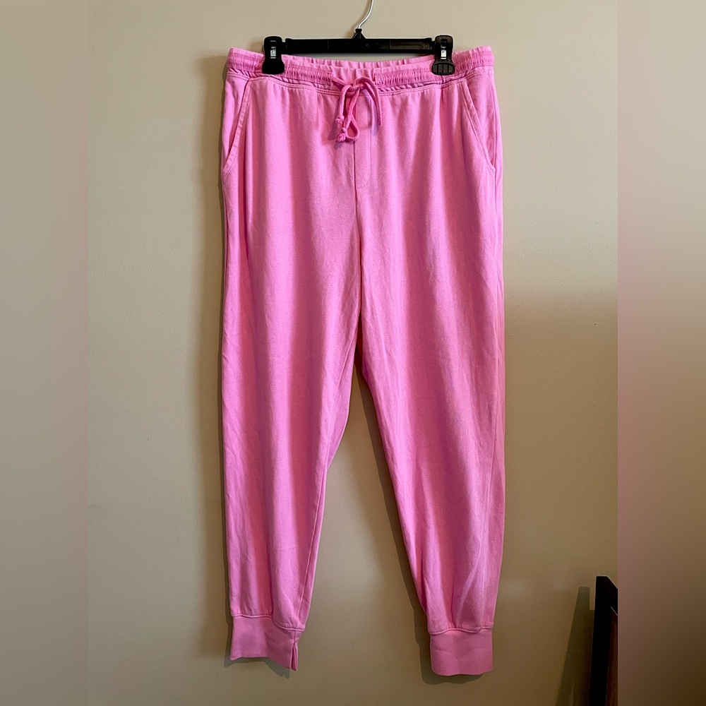 bubblegum pink sweatpants